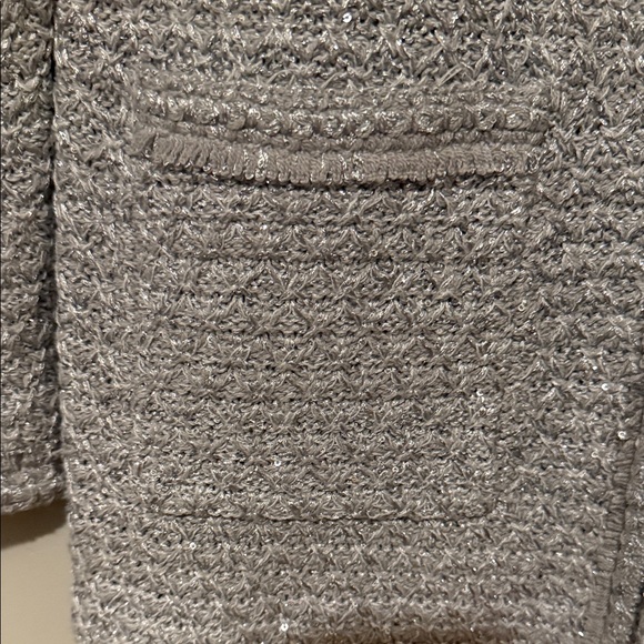 White House Black Market Textured Gray Cardigan XSmall - Picture 5 of 11